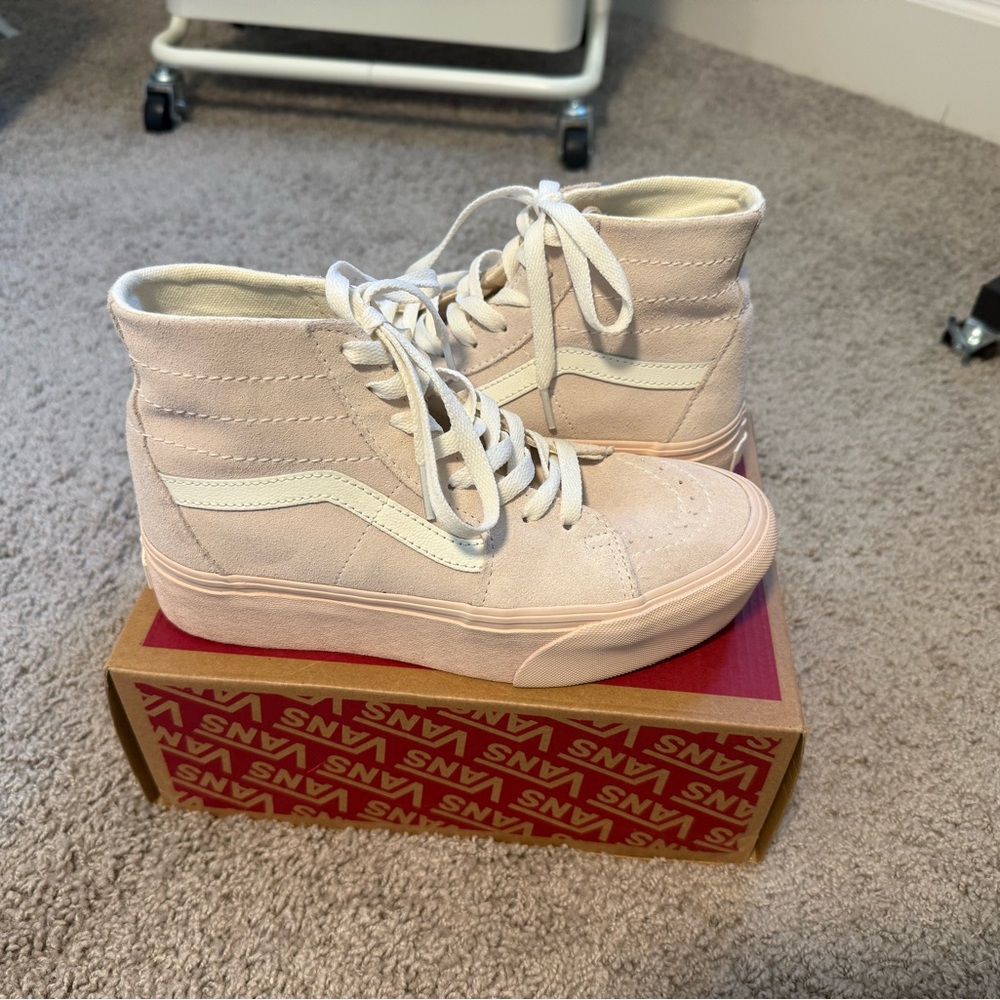 Vans Women's SK8 High-Top Sneakers - Light Pink